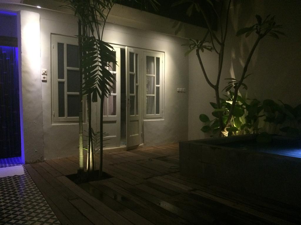The Patio Yogya Apartment Yogyakarta Luaran gambar